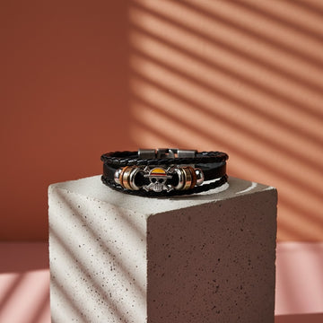 One Piece Skull Leather Bracelet Unisex Anime Jewelry for Fans